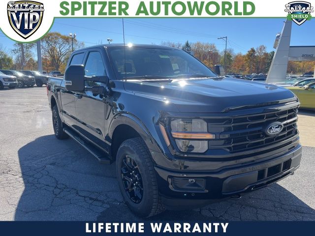 2025 Ford F-150 XLT's photo