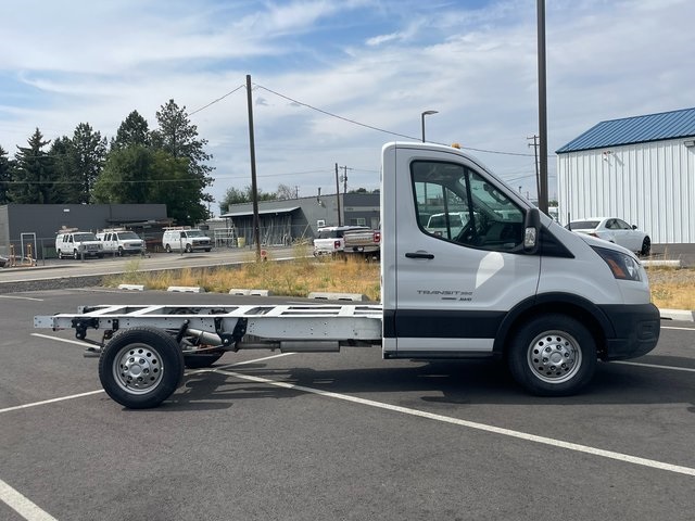 2024 Ford Transit photo 3