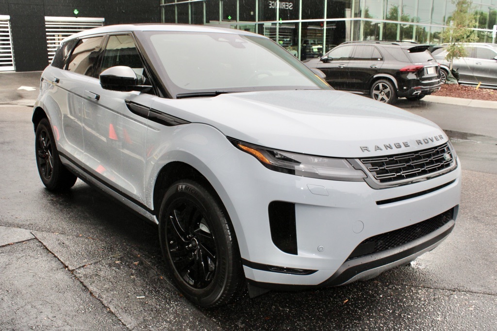 2026 Land Rover Range Rover Evoque S photo 3