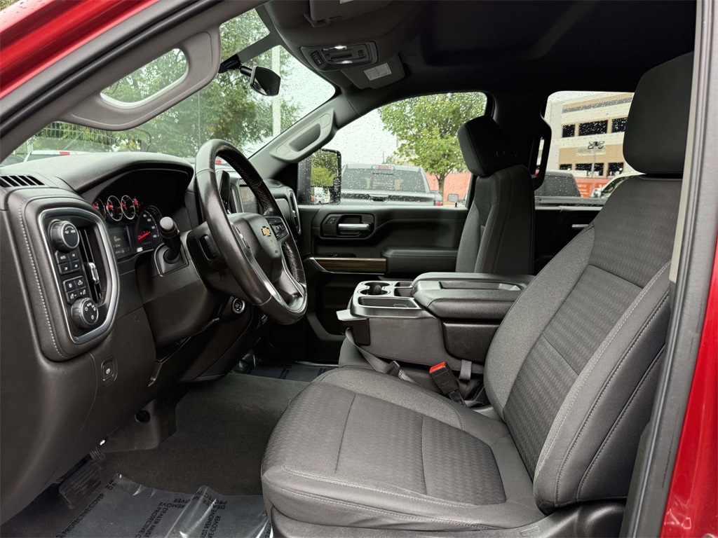 2022 Chevrolet Silverado 2500HD LT photo 13
