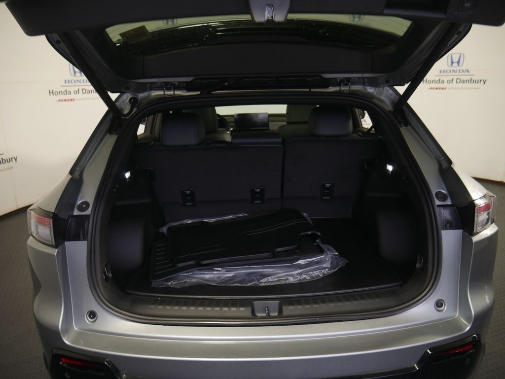 2025 Honda Prologue Touring photo 4