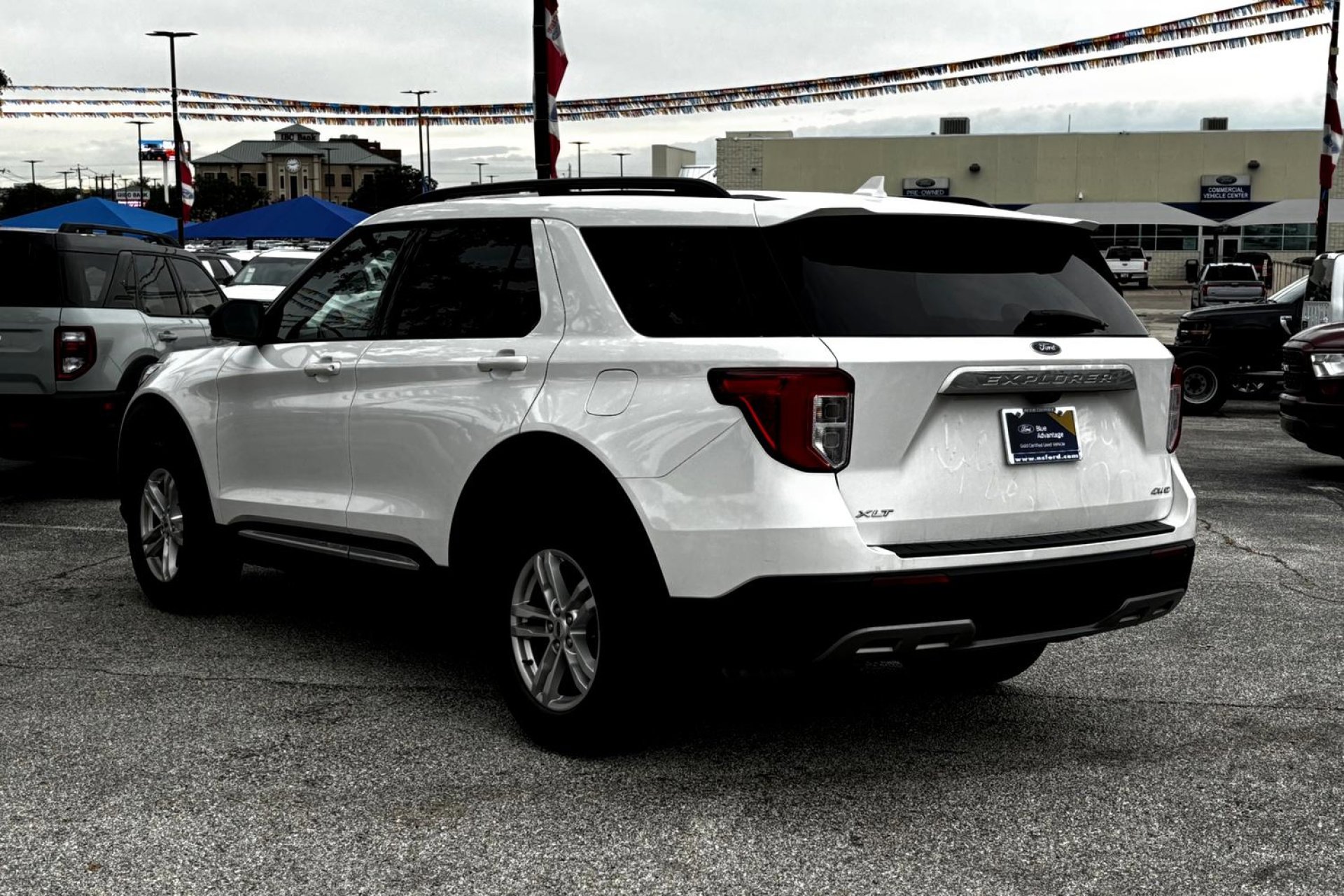 2022 Ford Explorer XLT photo 5