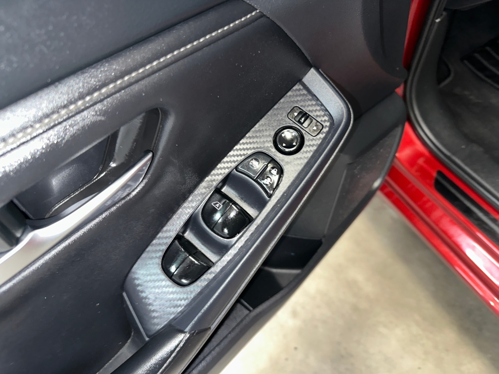 2024 Nissan Sentra SV photo 4