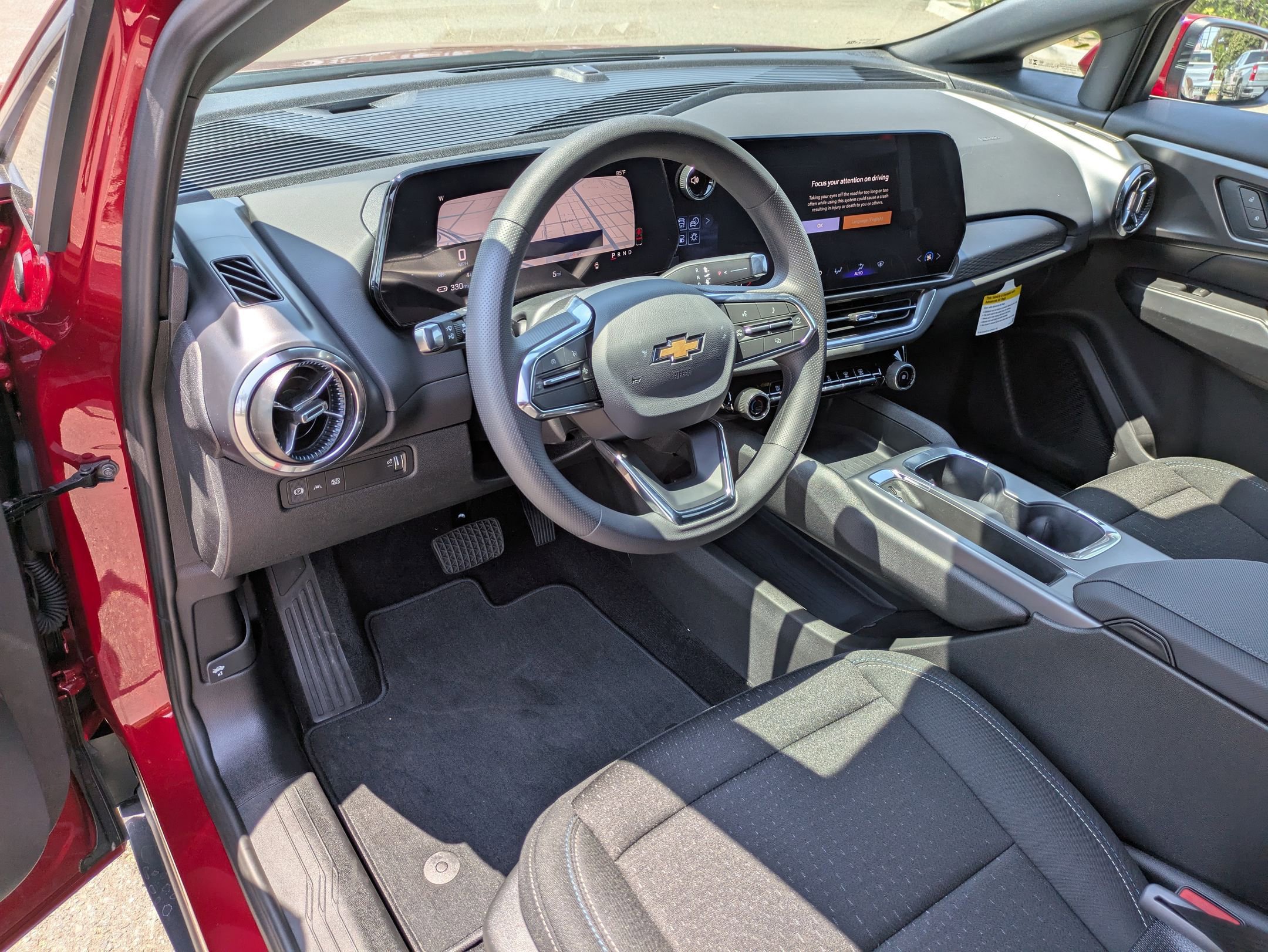 2025 Chevrolet Equinox EV 1LT photo 10