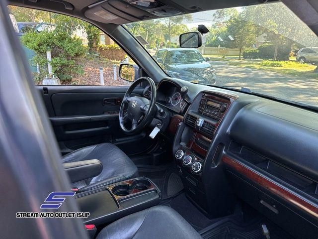 2005 Honda CR-V SE photo 11