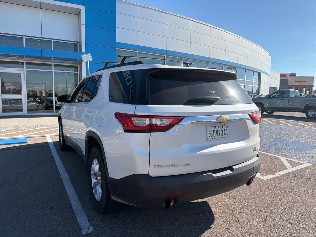 2020 Chevrolet Traverse 1LT photo 10