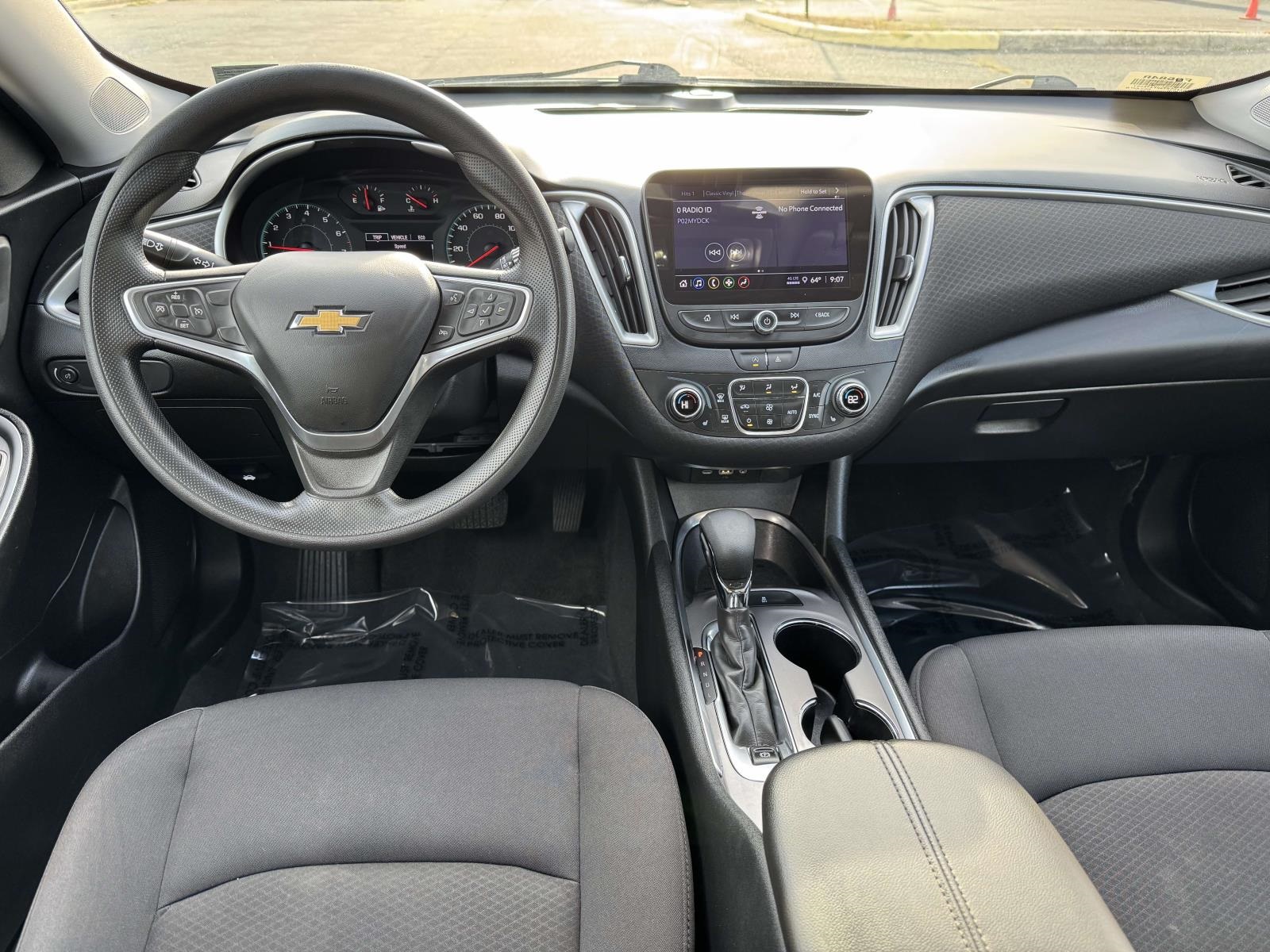 2022 Chevrolet Malibu 1LT photo 3