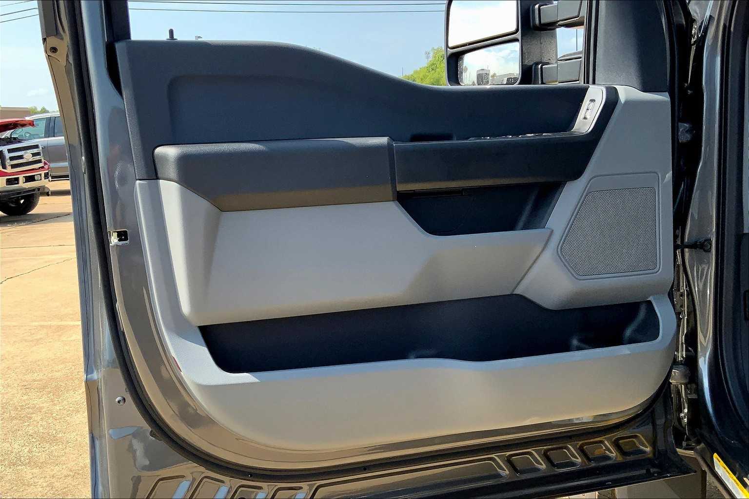 2026 Ford F-450 XL photo 10