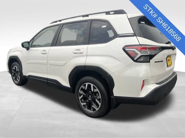 2025 Subaru Forester Premium Base photo 3