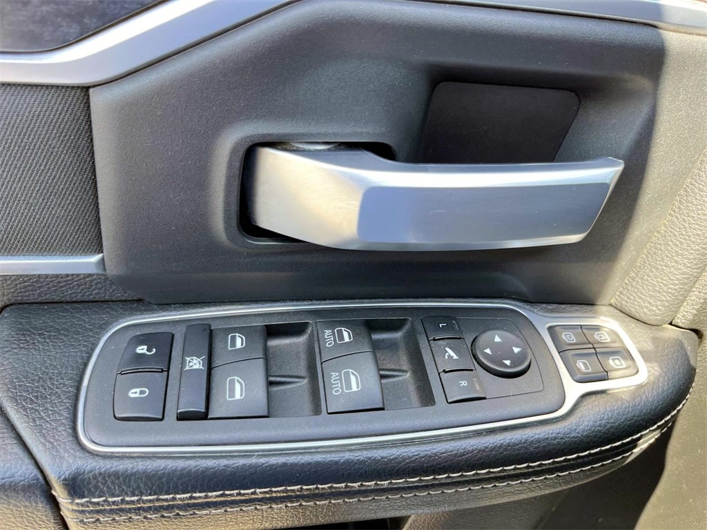 2024 Ram 2500 Big Horn photo 11