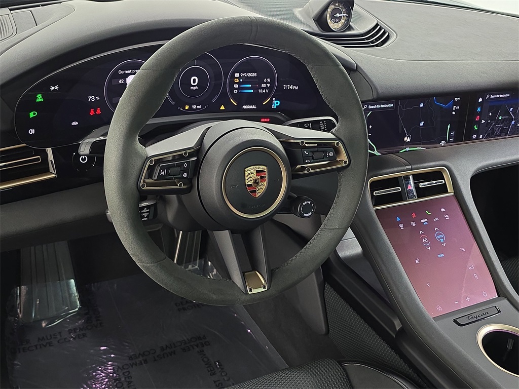 2023 Porsche Taycan GTS photo 4