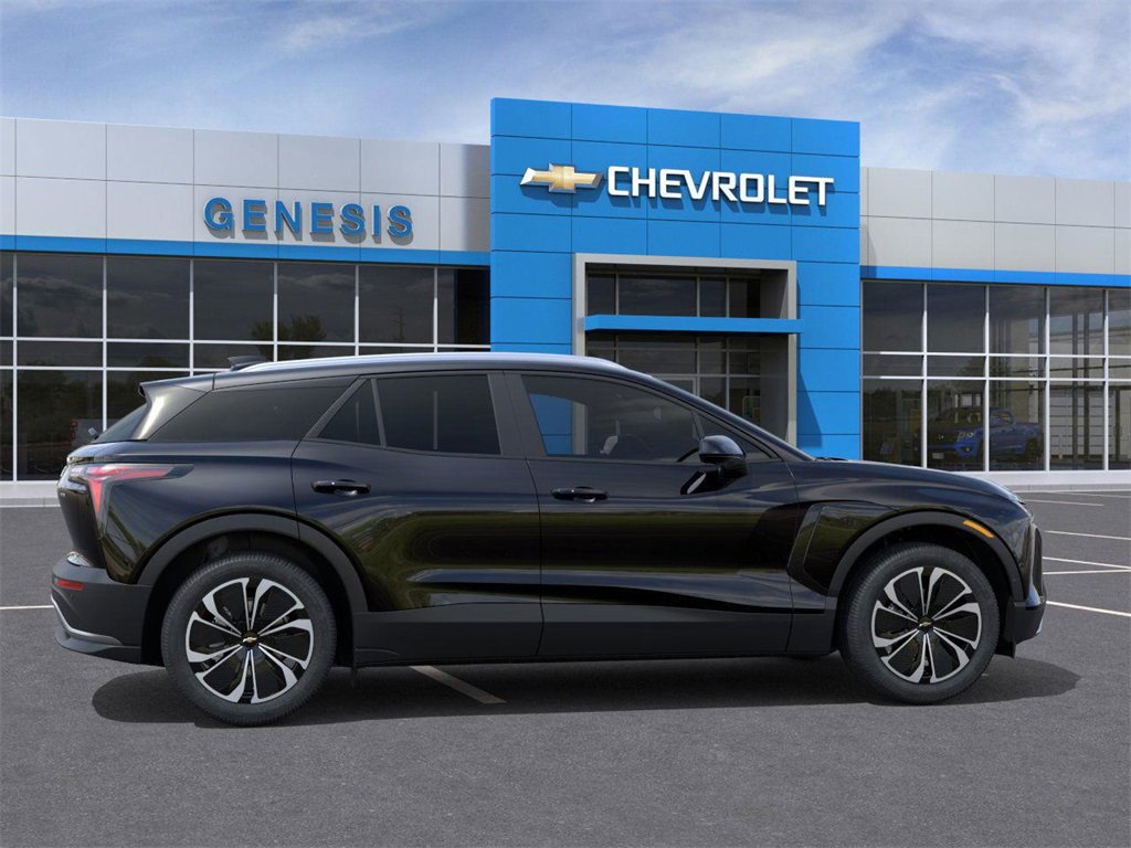 2026 Chevrolet Blazer EV photo 3