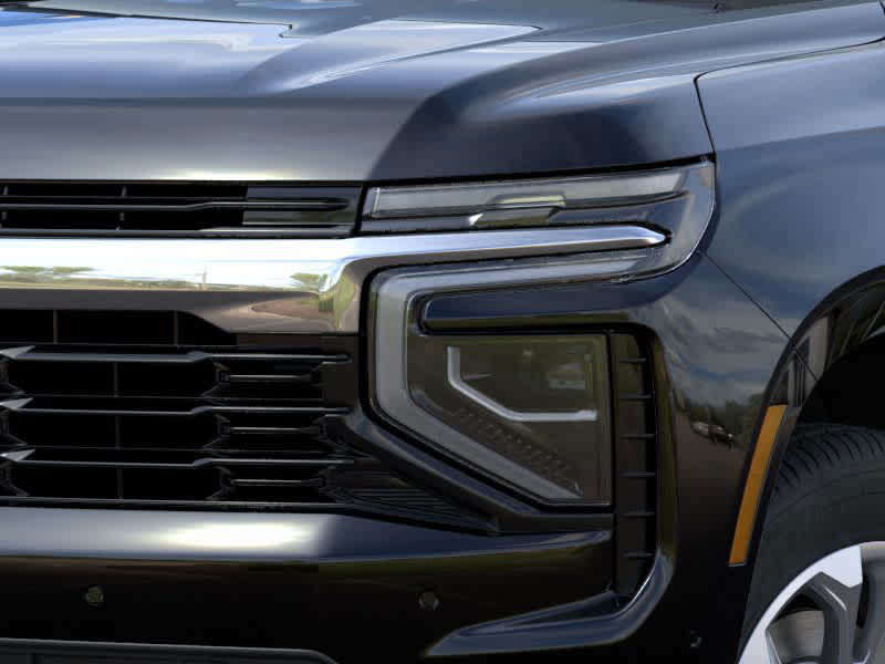 2025 Chevrolet Suburban LS photo 9