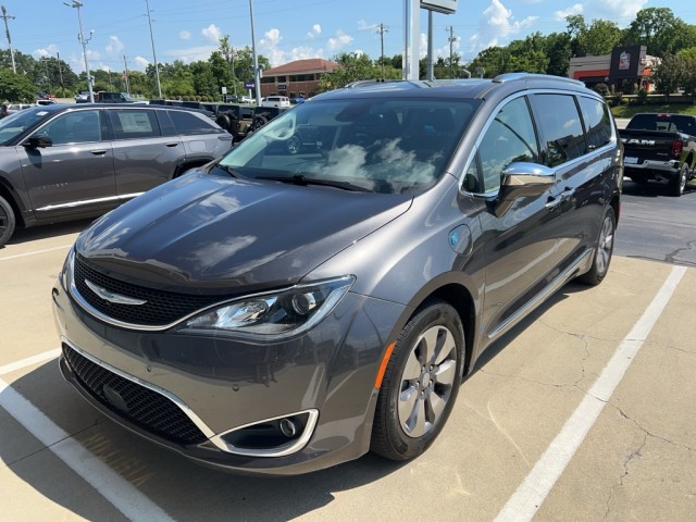 2020 Chrysler Pacifica Hybrid