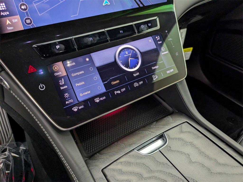 2025 Maserati Grecale photo 19