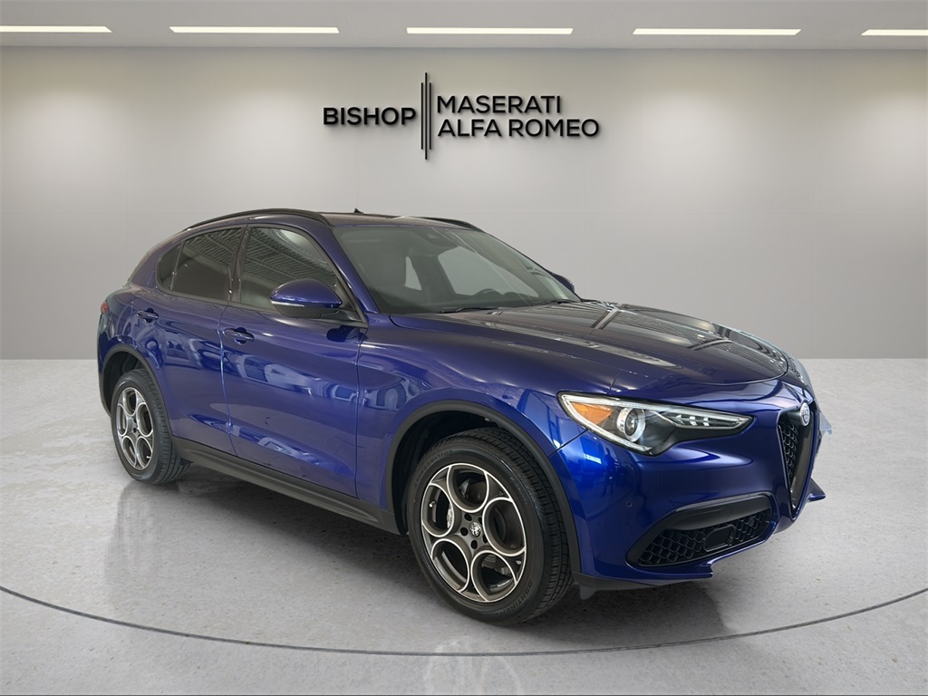2022 Alfa Romeo Stelvio