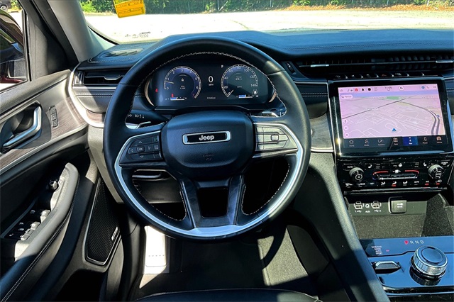 2022 Jeep Grand Cherokee Limited photo 8