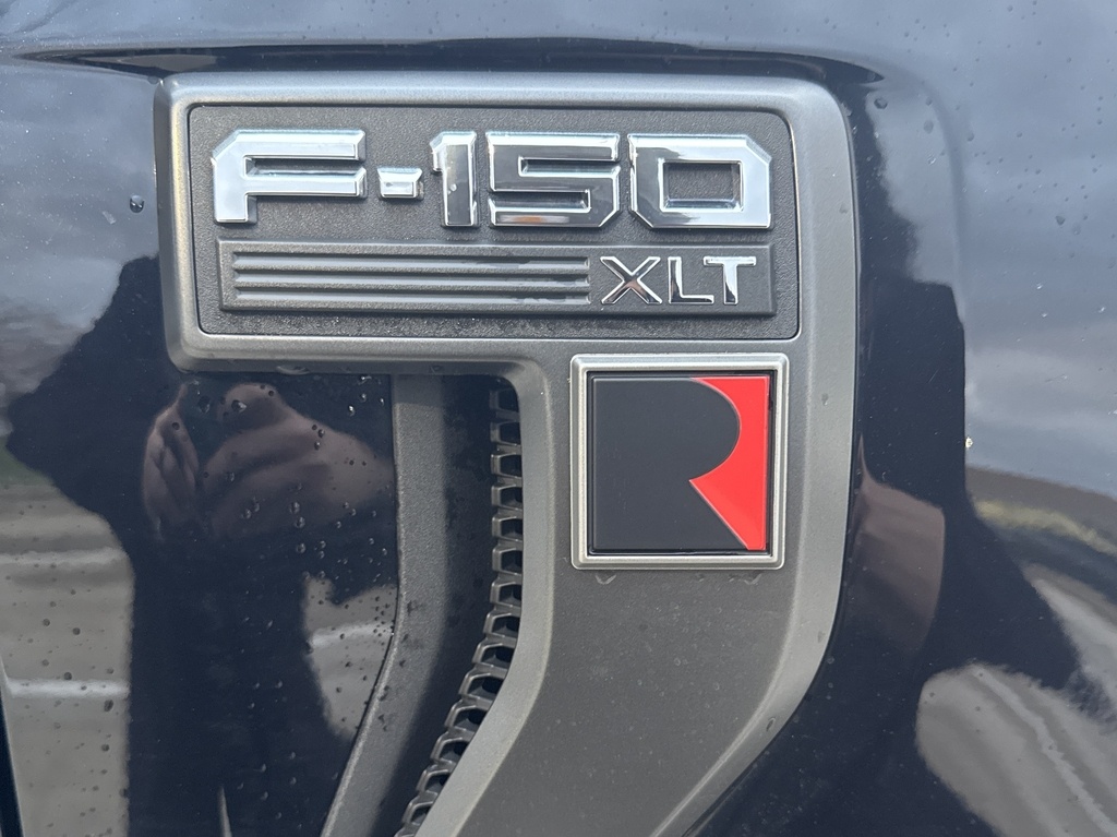 2021 Ford F-150 XLT photo 4