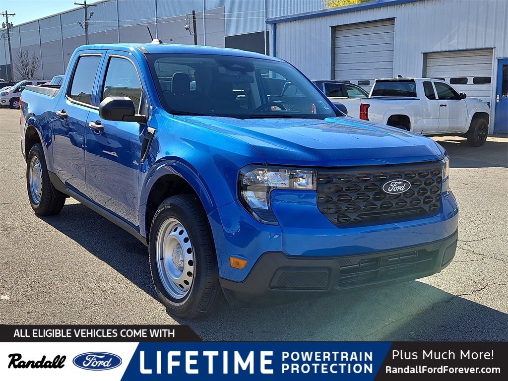 2025 Ford Maverick XL's photo