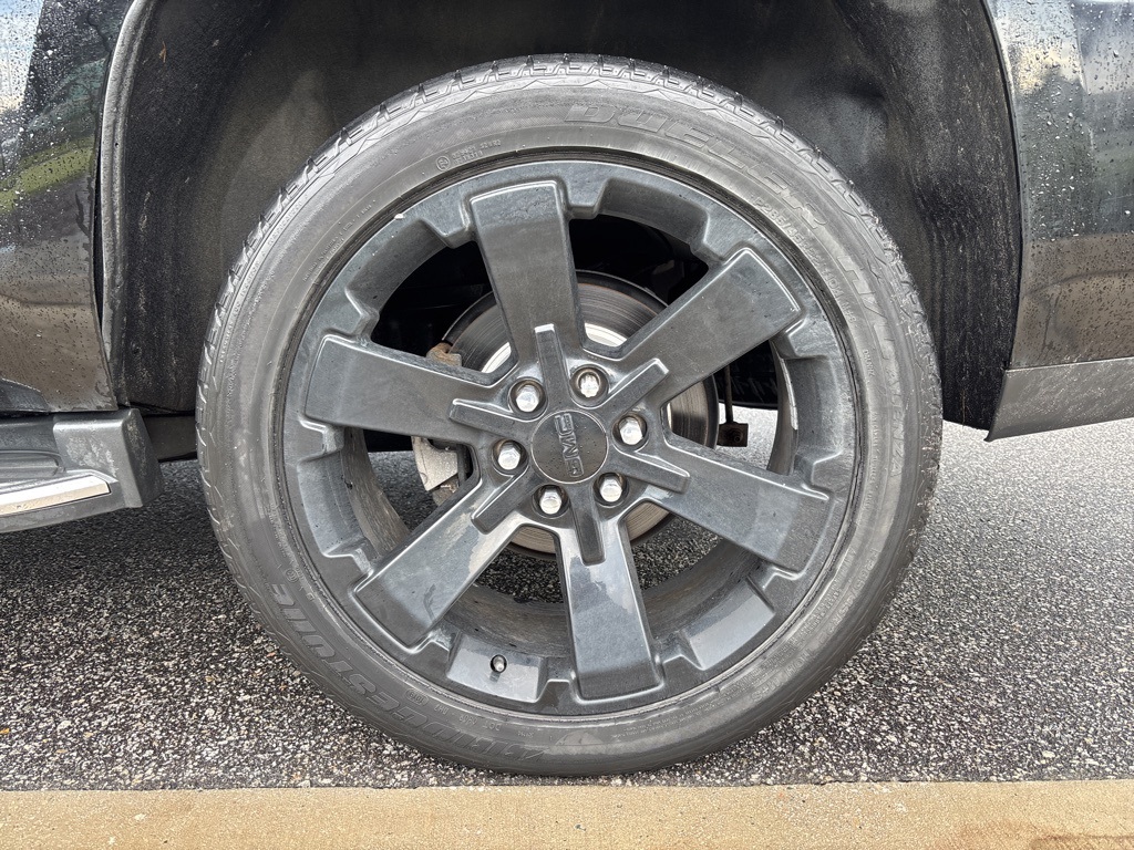 2017 Gmc Yukon SLE photo 8