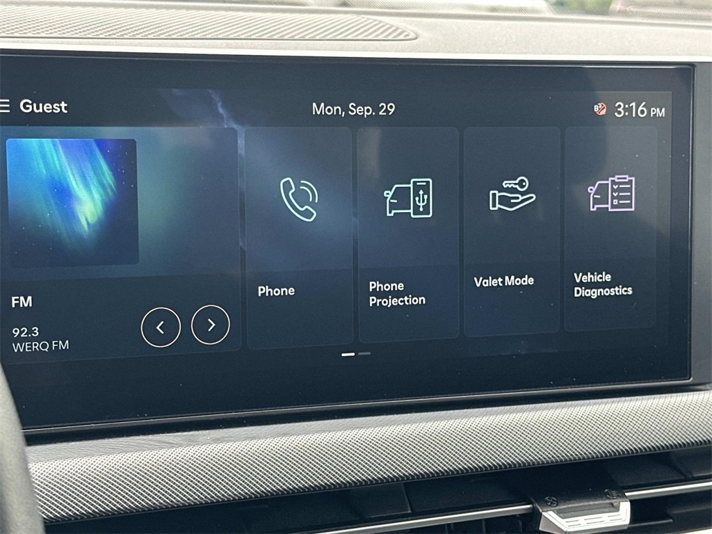 2025 Hyundai Sonata SEL photo 3
