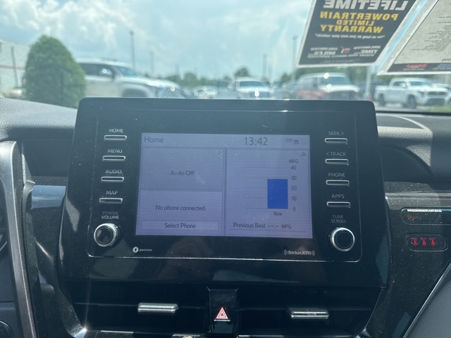 2024 Toyota Camry SE photo 18
