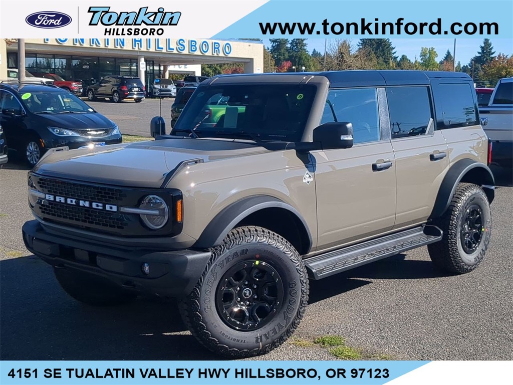 2025 Ford Bronco 4-Door Outer Banks's photo