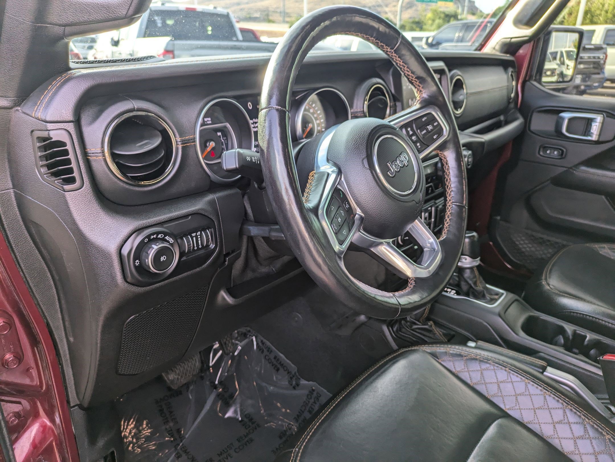2021 Jeep Wrangler Unlimited Sahara High Altitude photo 12