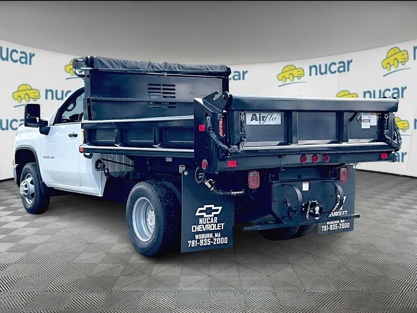 2025 Chevrolet Silverado 3500HD Work Truck photo 4