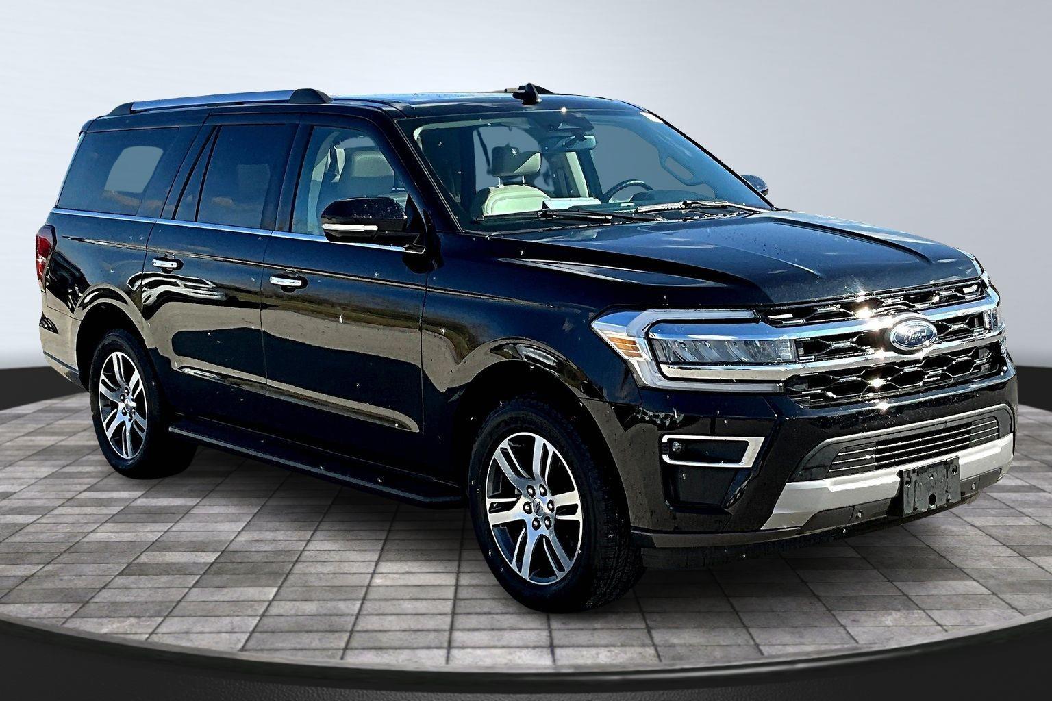 2024 Ford Expedition Limited's photo