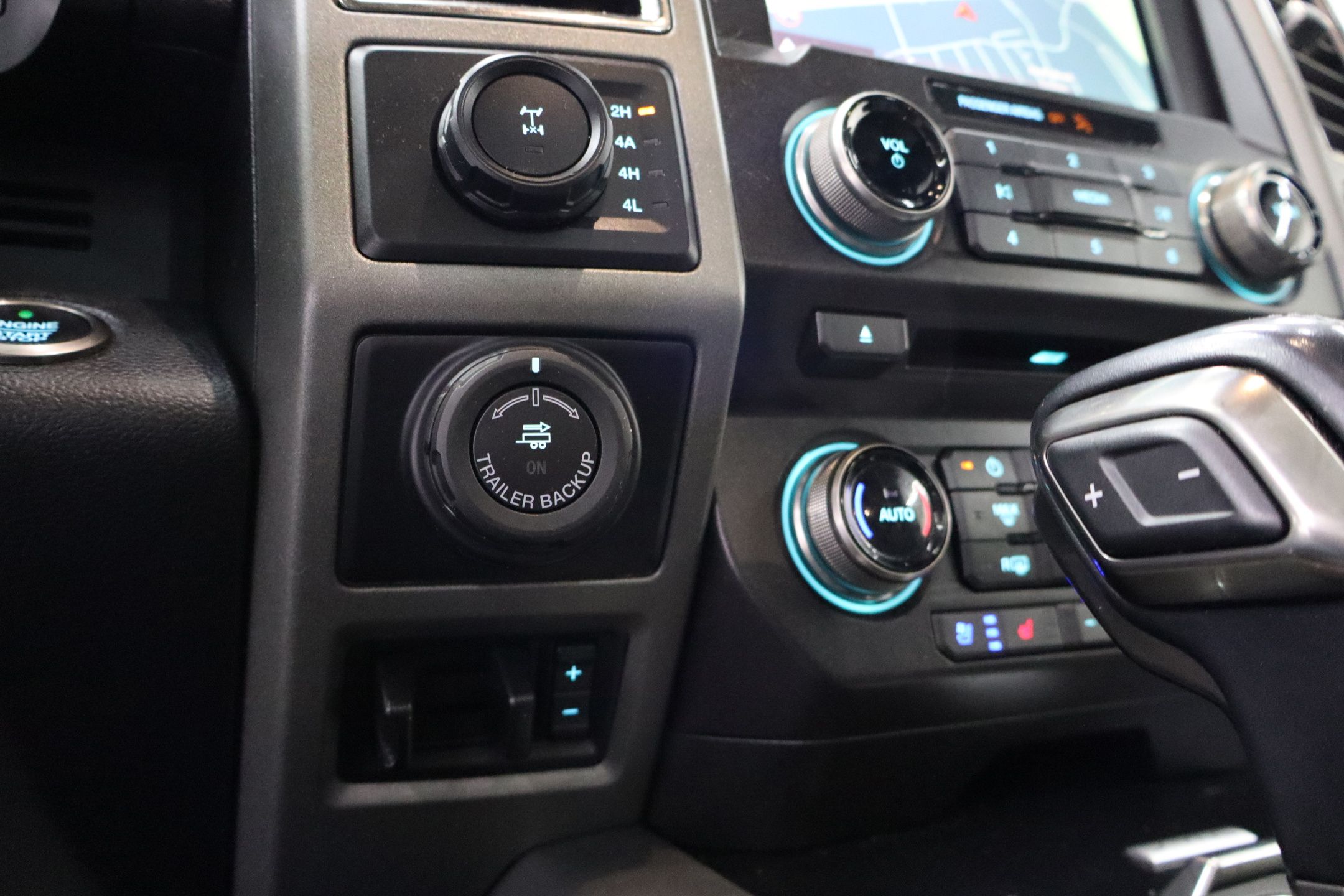 2018 Ford F-150 Raptor photo 18
