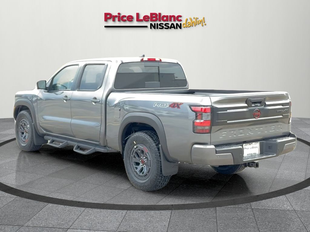 2026 Nissan Frontier PRO-4X photo 3