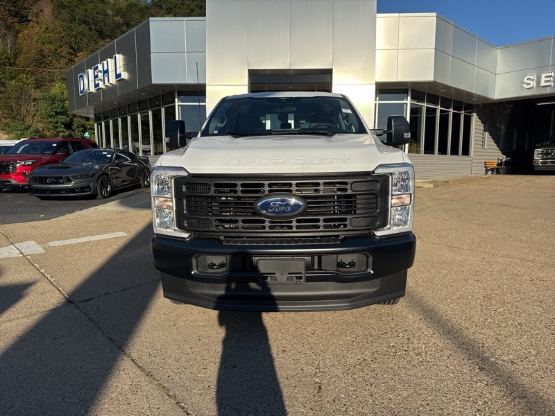 2026 Ford F-250 XL photo 2