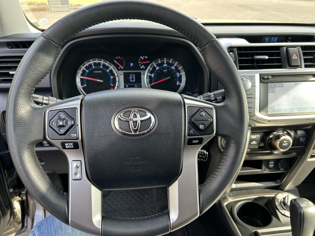 2019 Toyota 4Runner SR5 Premium photo 12