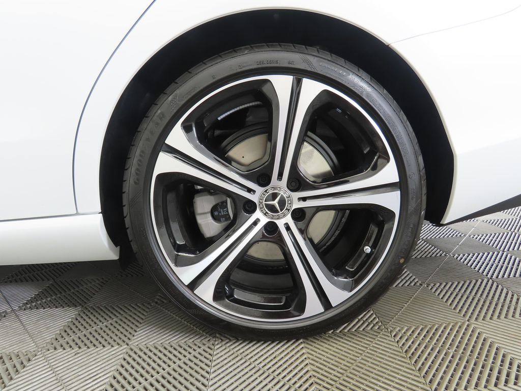 2025 Mercedes Benz C 300 photo 31