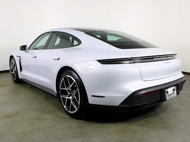 2025 Porsche Taycan S photo 3