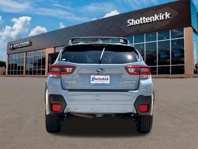 2022 Subaru Crosstrek Premium photo 6