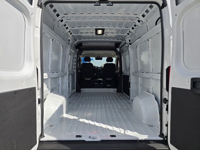 2025 Ram ProMaster 2500 photo 7