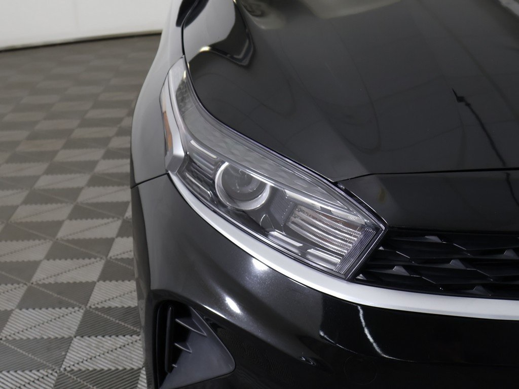 2024 Kia Forte LXS photo 11