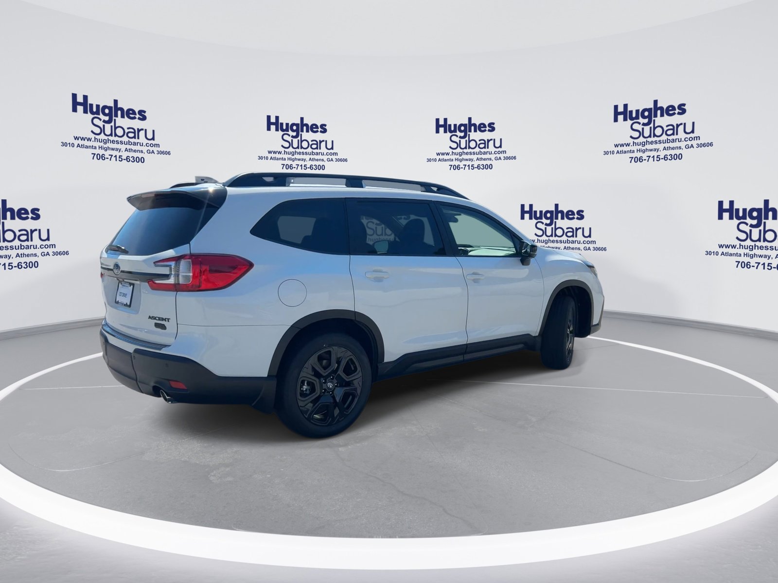 2025 Subaru Ascent Onyx Edition Touring photo 7
