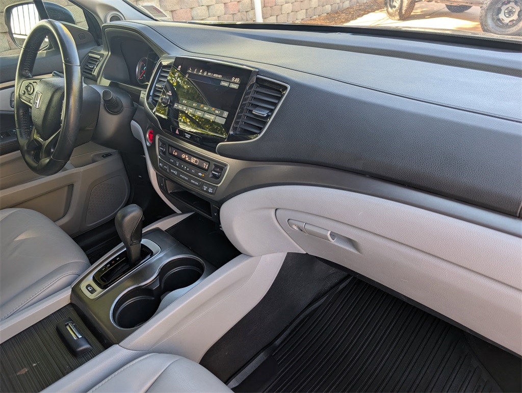2019 Honda Pilot EX-L photo 23