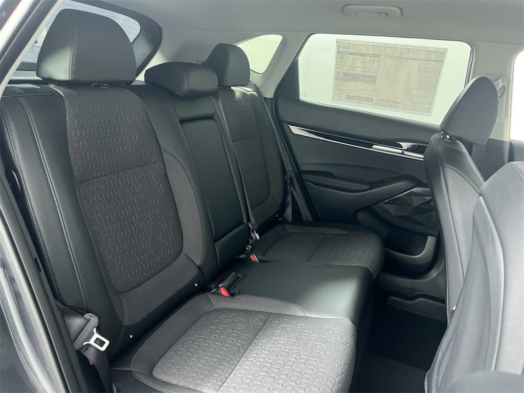2026 Kia Seltos S photo 25