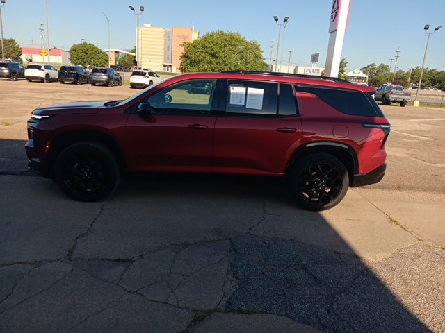 2024 Chevrolet Traverse RS photo 3