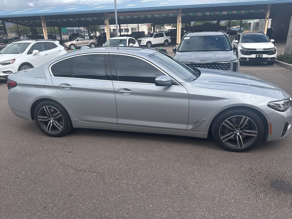 2021 Bmw 540i xDrive photo 2