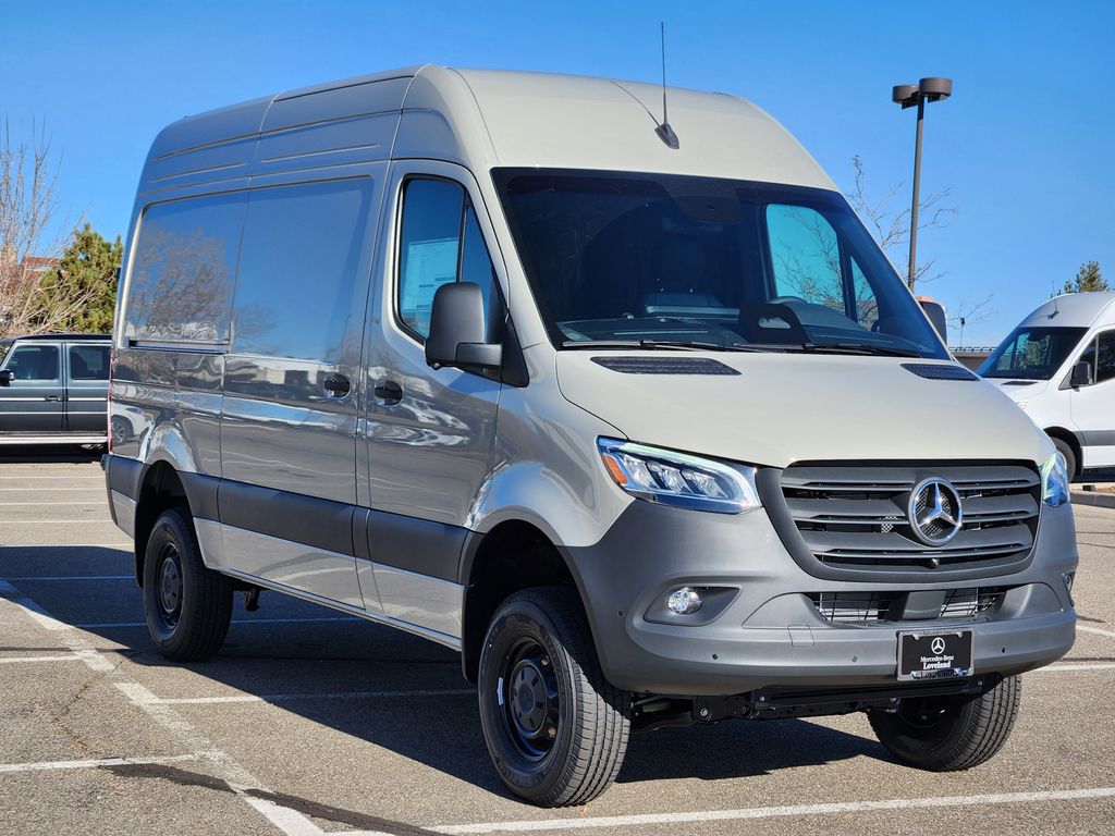 2026 Mercedes-Benz Sprinter Cargo Van Base's photo