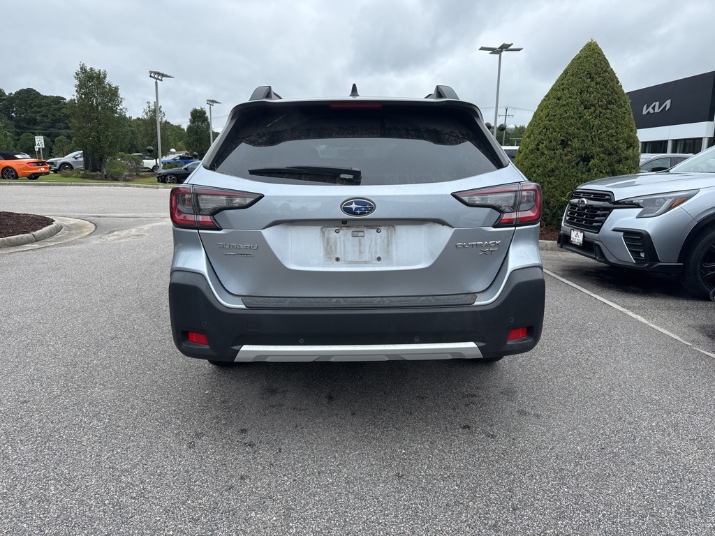 2023 Subaru Outback Limited XT photo 3