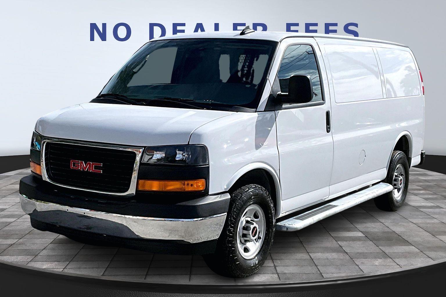 2024 GMC Savana Cargo Work Van's photo