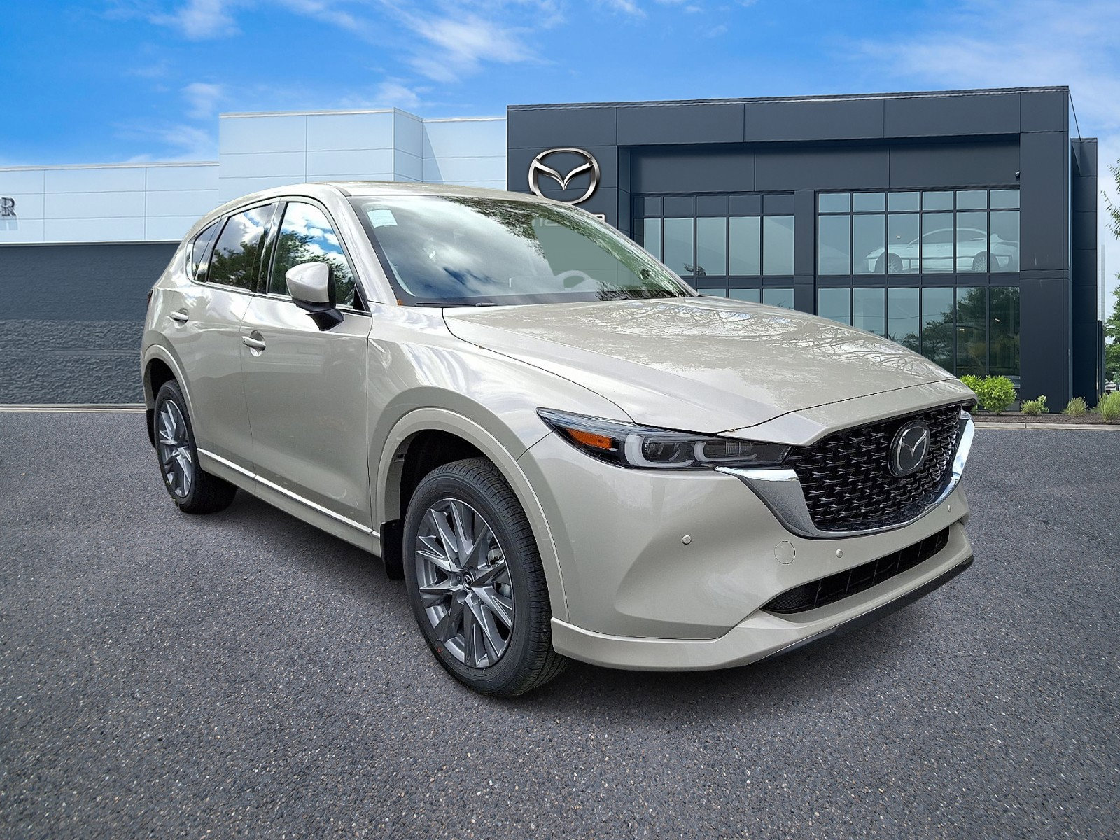 2025 Mazda CX-5 S Premium Plus package's photo