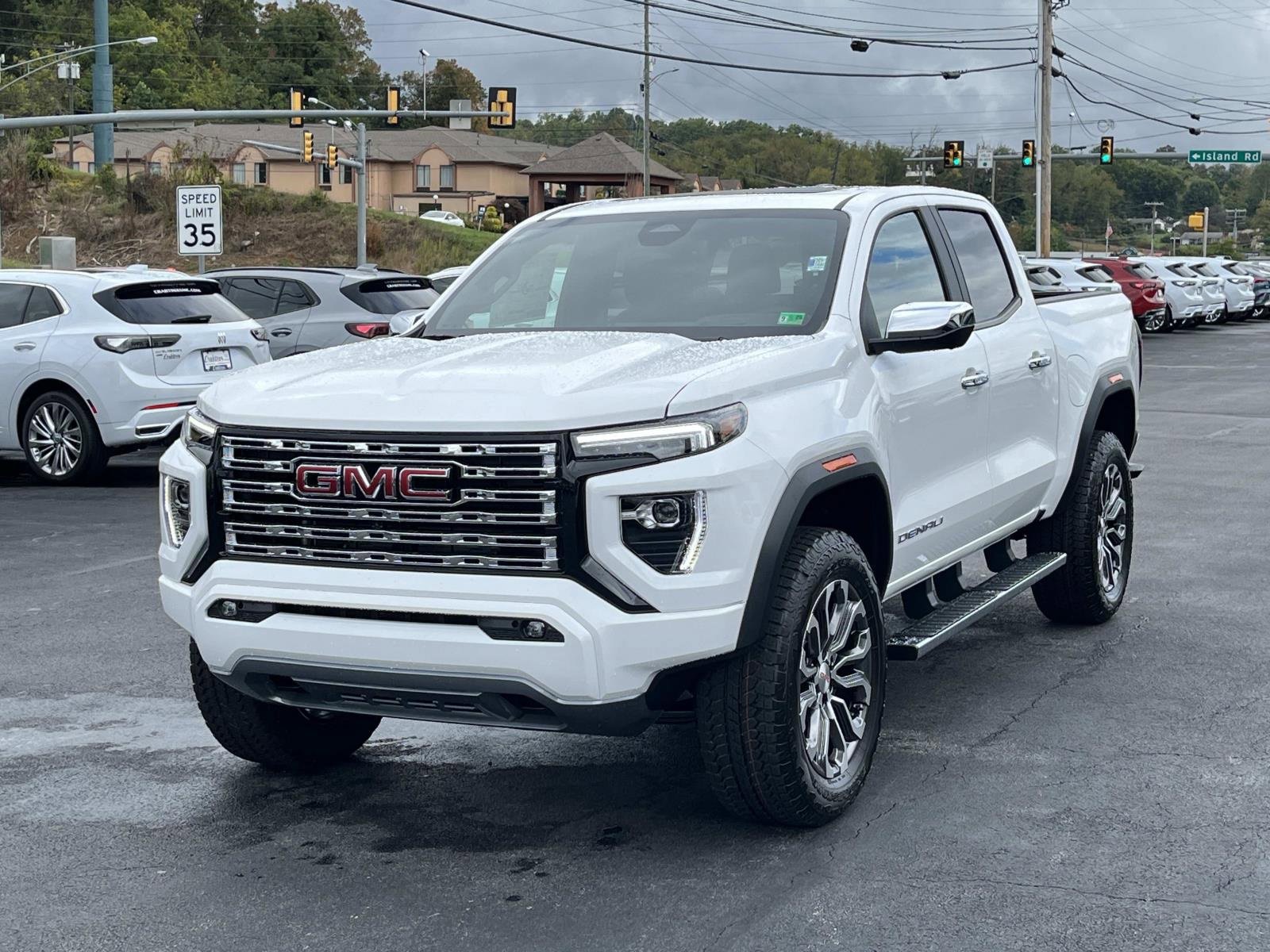 2026 Gmc Canyon Denali photo 9