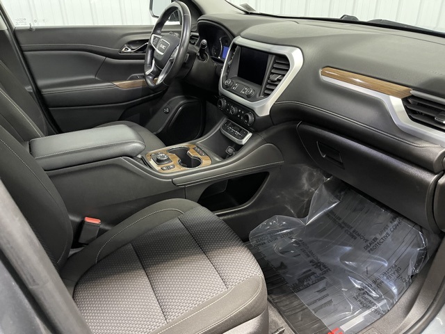 2020 Gmc Acadia SLE photo 18